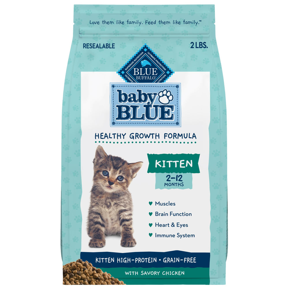 Blue Buffalo Baby Blue, empaque frontal, muestra fórmula para crecimiento saludable del gatito.