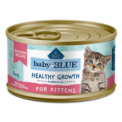 Blue Buffalo Baby BLUE lata de salmón paté para gatitos, primer ingrediente.