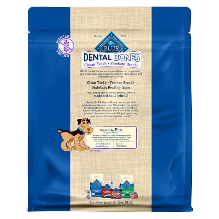 Blue Buffalo empaque detalle ingredientes, sin subproductos de pollo.