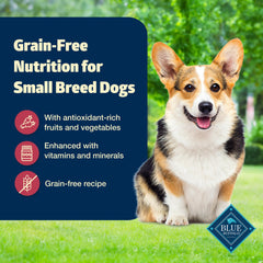 Blue Buffalo Freedom sirve como comida completa para perro pequeño.