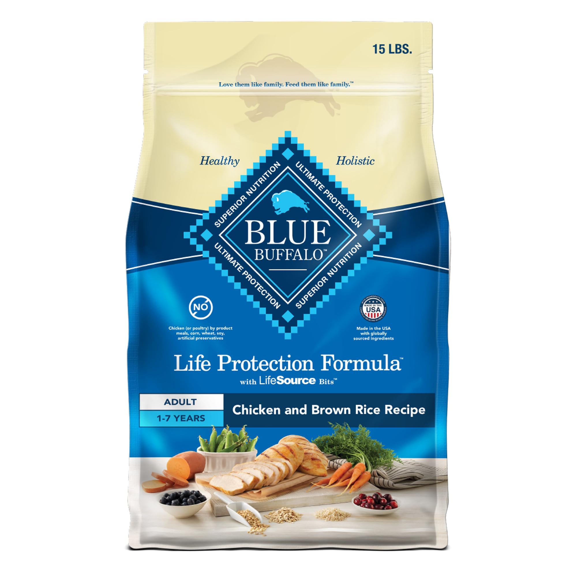 Blue Buffalo Life Protection Formula con pollo real para músculos fuertes y sabor natural.