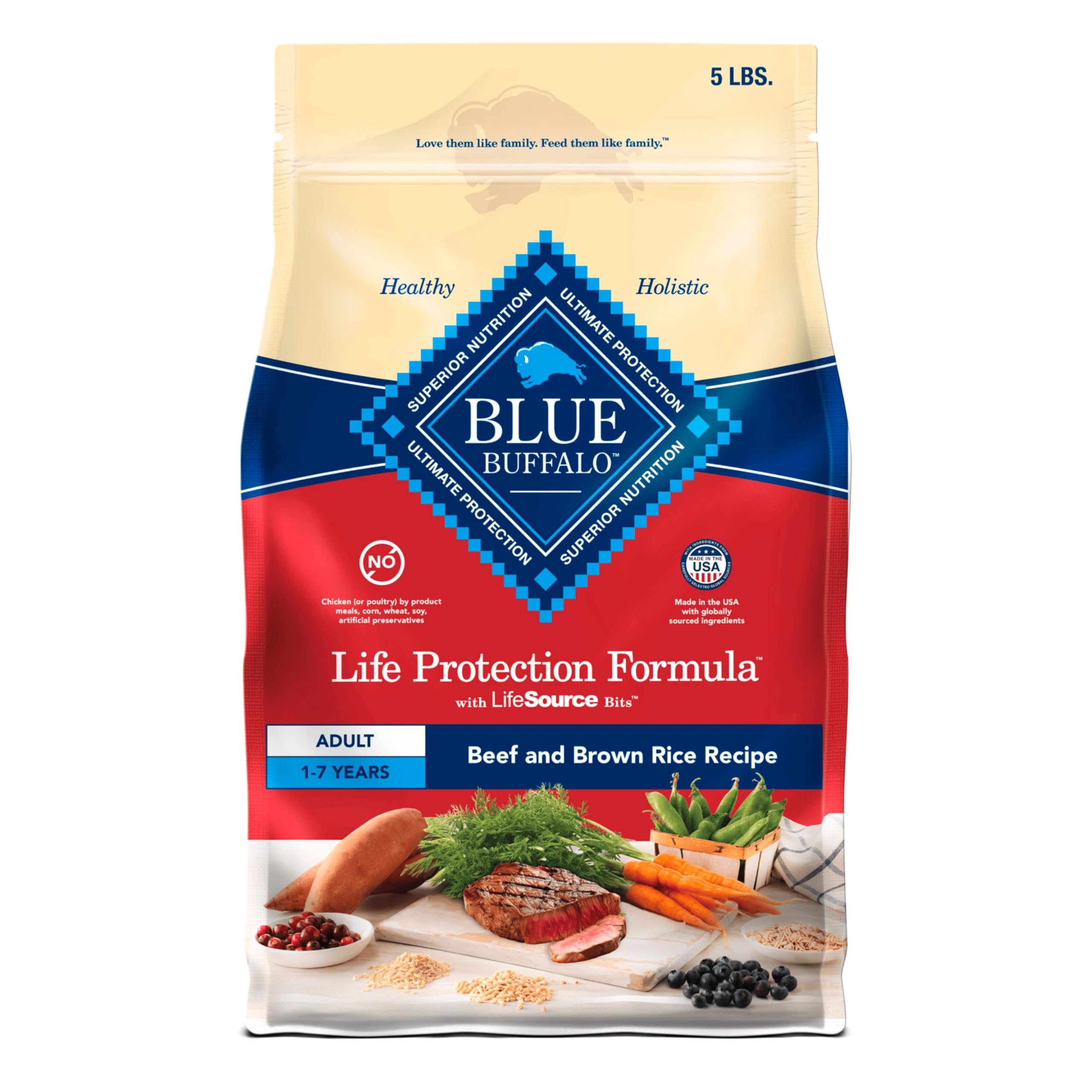 Blue Buffalo Life Protection Formula: bolsa con carne de res real y arroz integral para músculos fuertes.