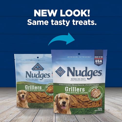 Blue Buffalo Nudges Grillers muestran empaque destacado para identificar beneficios.