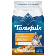 Blue Buffalo Tastefuls con pollo real como primer ingrediente para gatos