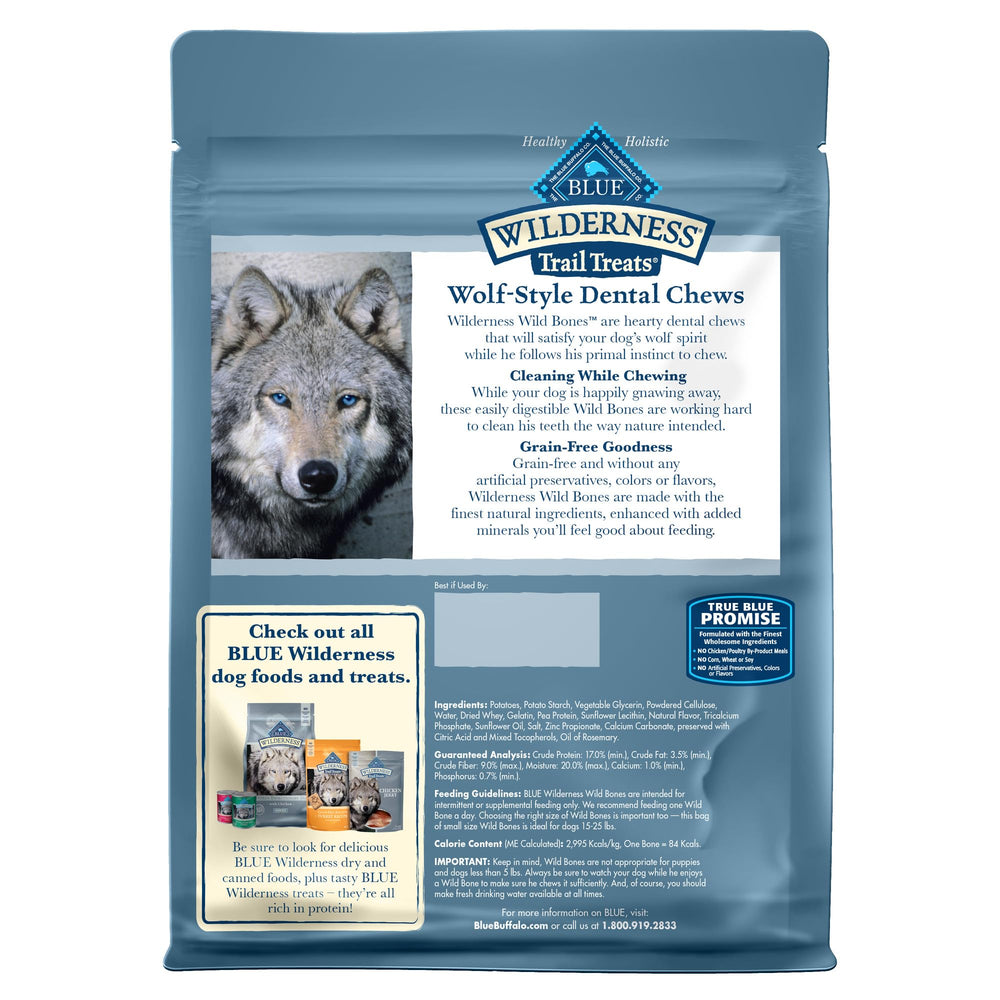 Blue Buffalo Wilderness masticables dentales para perros pequeños.