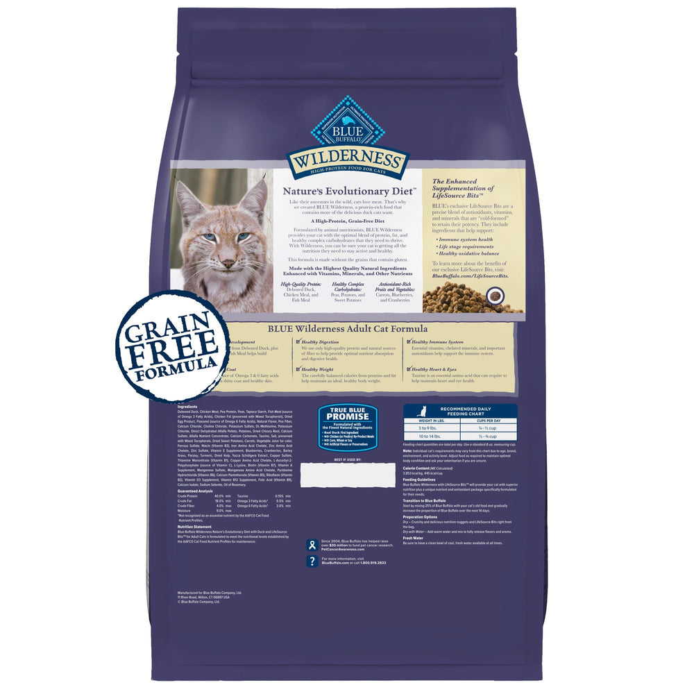 Blue Buffalo Wilderness pollo real principal, sabor nutritivo para gatos.