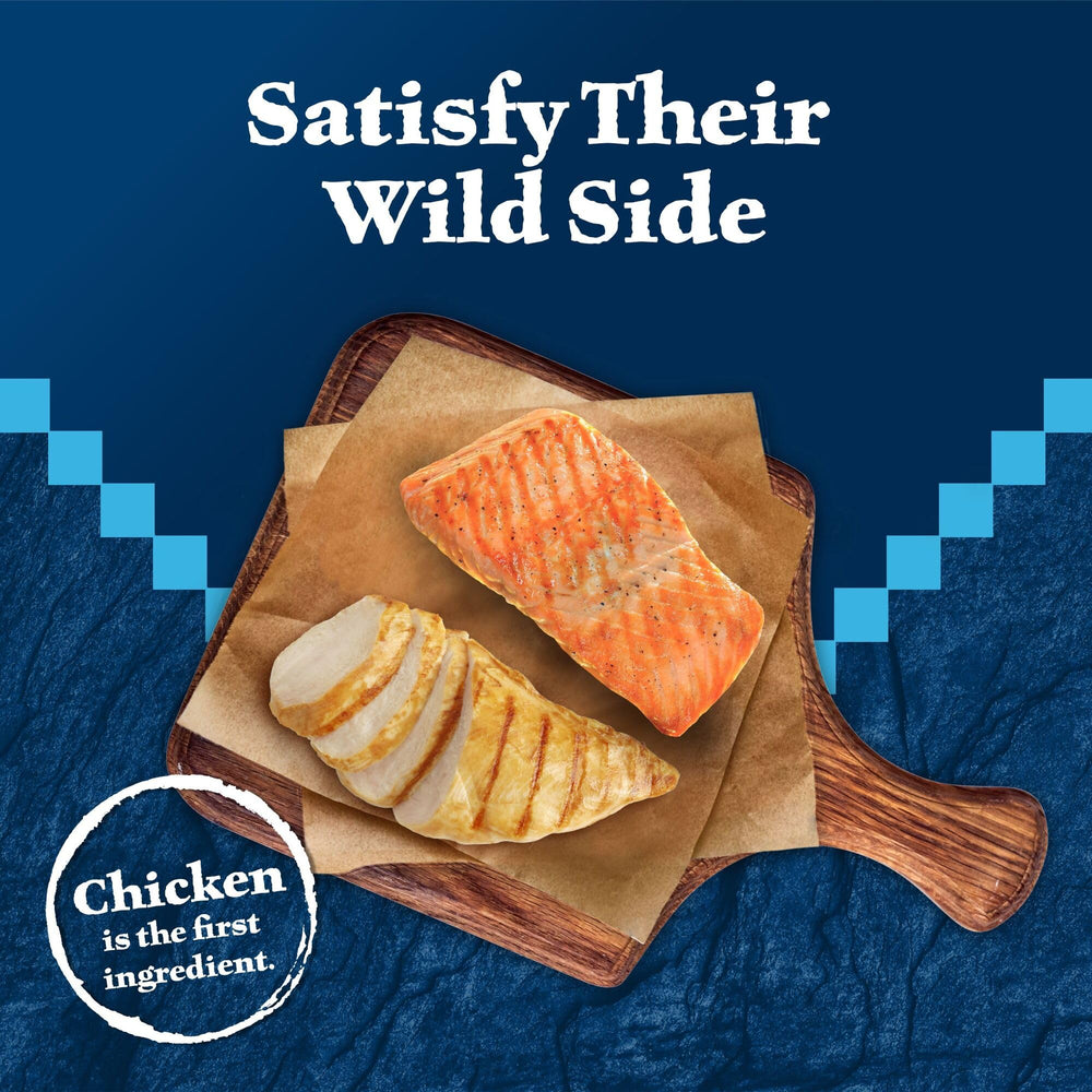 Golosinas suaves Blue Buffalo Wilderness para felinos adultos con pollo y salmón