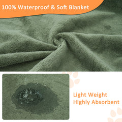 Almohadilla para perros Bunlitent 65x48 verde, ideal para higiene y comodidad durante el descanso.