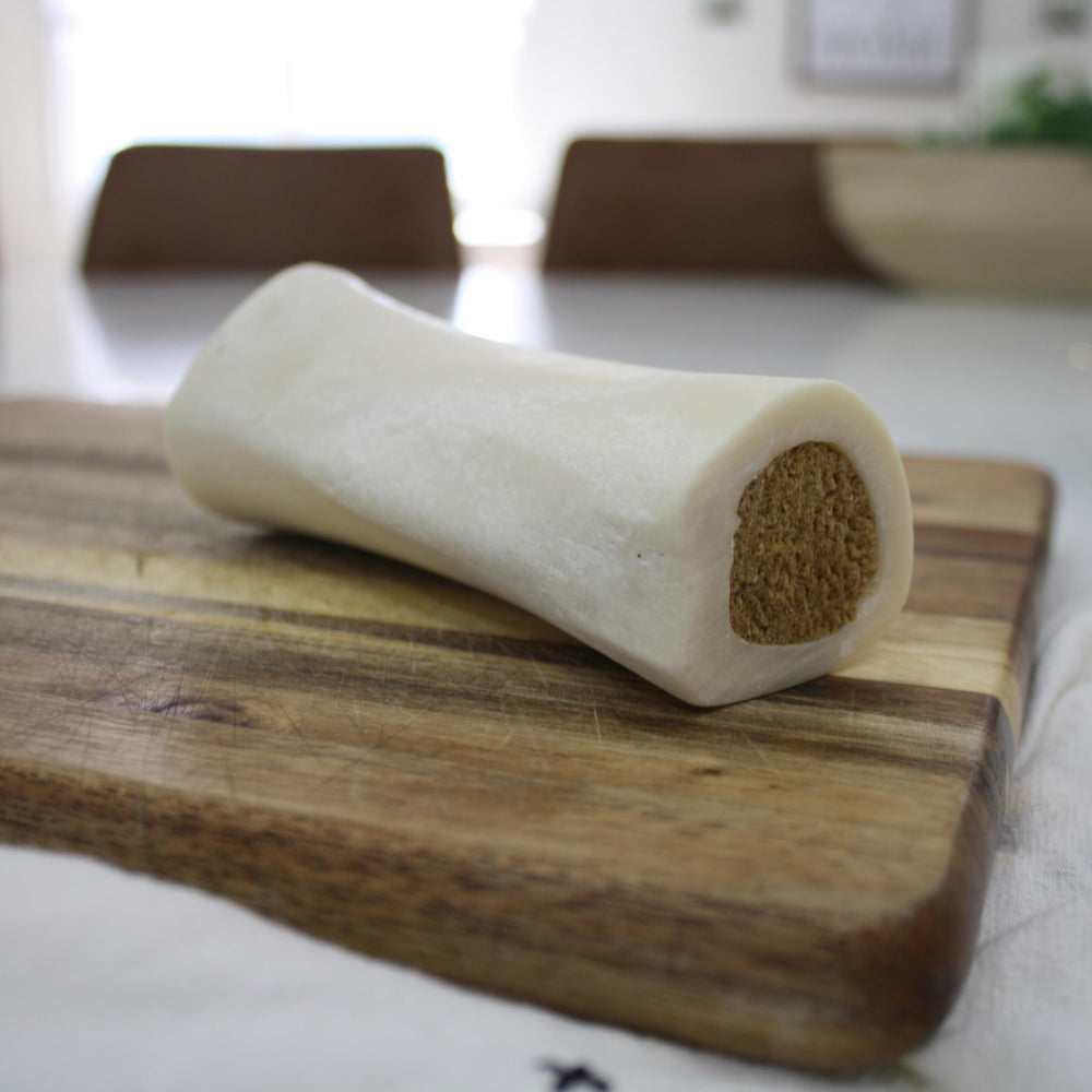 Cadet Hueso relleno tocino para masticar y disfrutar