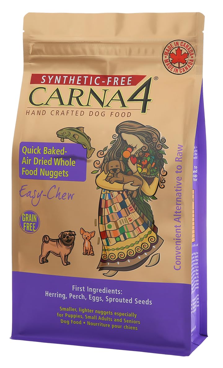 CARNA4 alimento seco para perros, nuggets de pescado suaves para facilitar la masticación y apoyar la digestión.