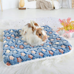 catadog material coral fleece suave, tacto agradable para dormir.