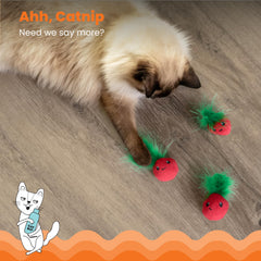 Catstages Strawbabies detalle pluma, fomenta instintos de caza y actividad física.