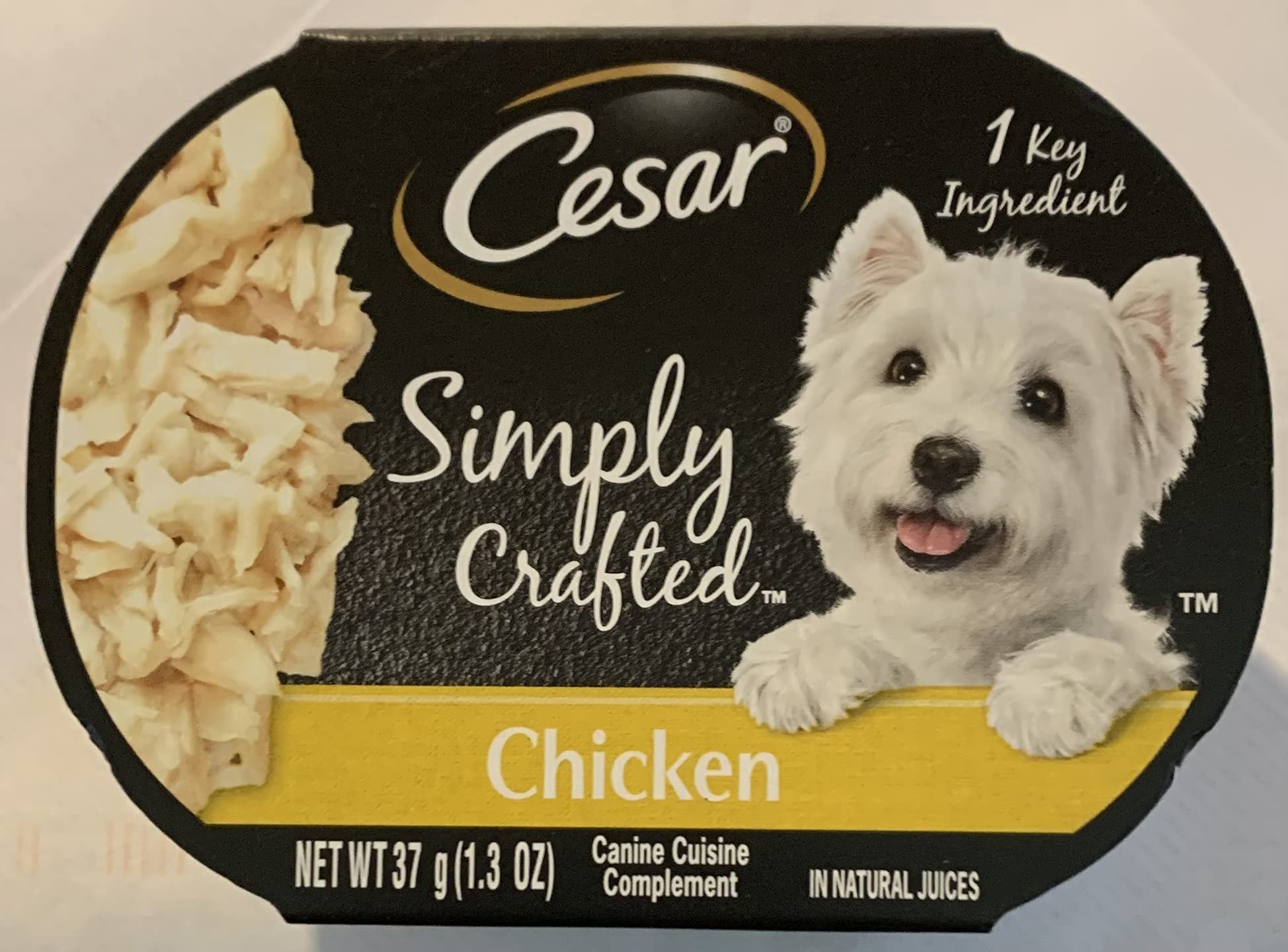 CESAR aderezo de pollo en tarrina, complemento sabroso para la comida diaria.