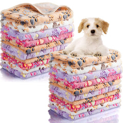 Manta suave de Chumia en blanco para perros, ideal para siestas cálidas y confort