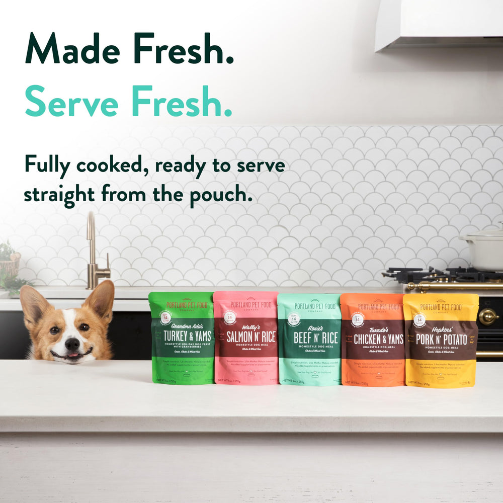 Variedad de 8 bolsos de CRAFTED BY HUMANS LOVED BY DOGS para perros de todas las edades.