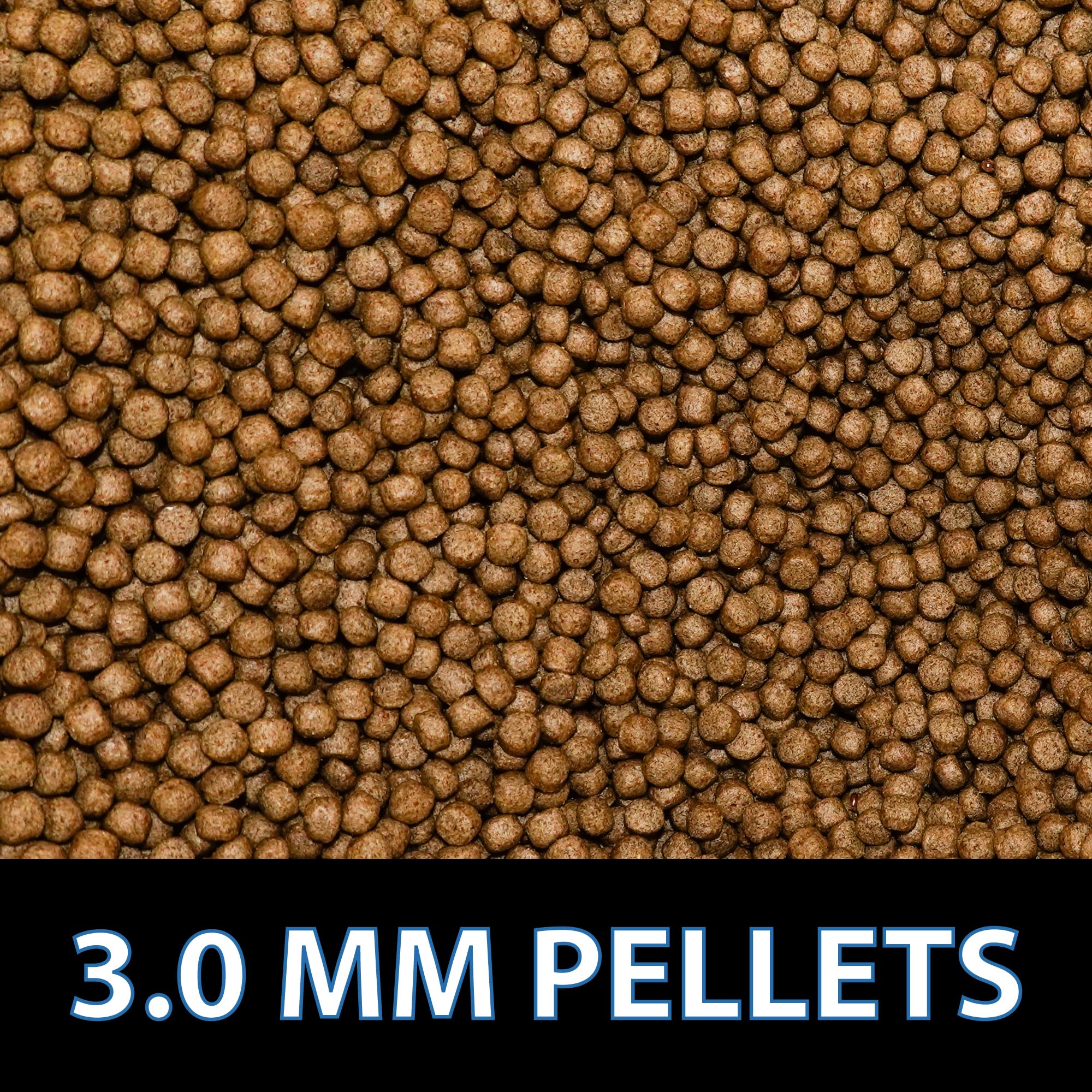 Pellets flotantes CrystalClear Staple de tamaño compacto para ingesta cómoda.