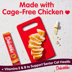 Delectables Squeeze Up sabor pollo para gatos senior activa.