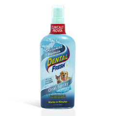 Dental Fresh spray bucal para perros y gatos aplicada en la boca de la mascota, cuidado diario.