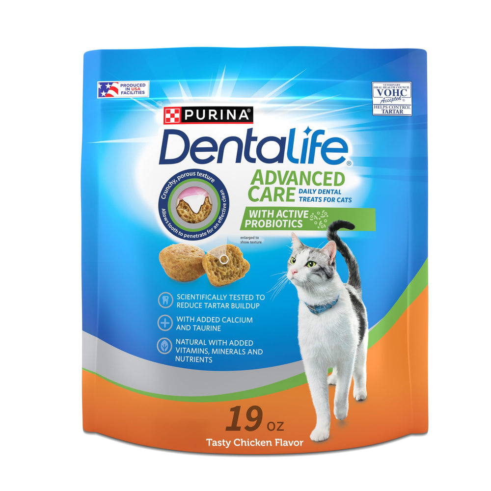 Dentalife empaque saco gatos sabor pollo, fácil almacenamiento y frescura garantizada.