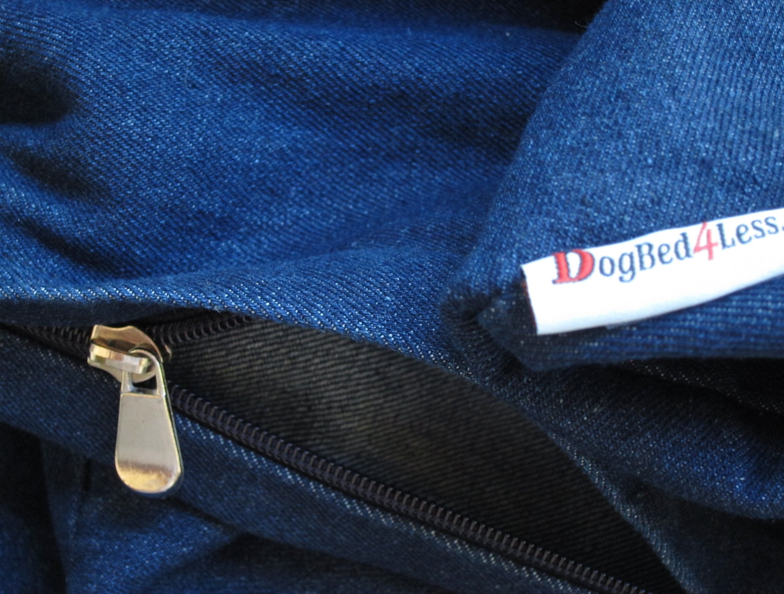Dogbed4less: tejido denim 100% algodón, cómodo y transpirable.