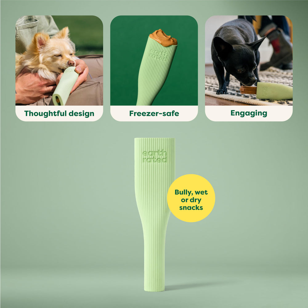 Earth Rated Juguete de caucho natural, superficie ribeteada para agarre cómodo.