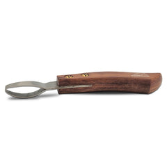 Equine Care diseño ergonómico con mango de madera para mayor comodidad.