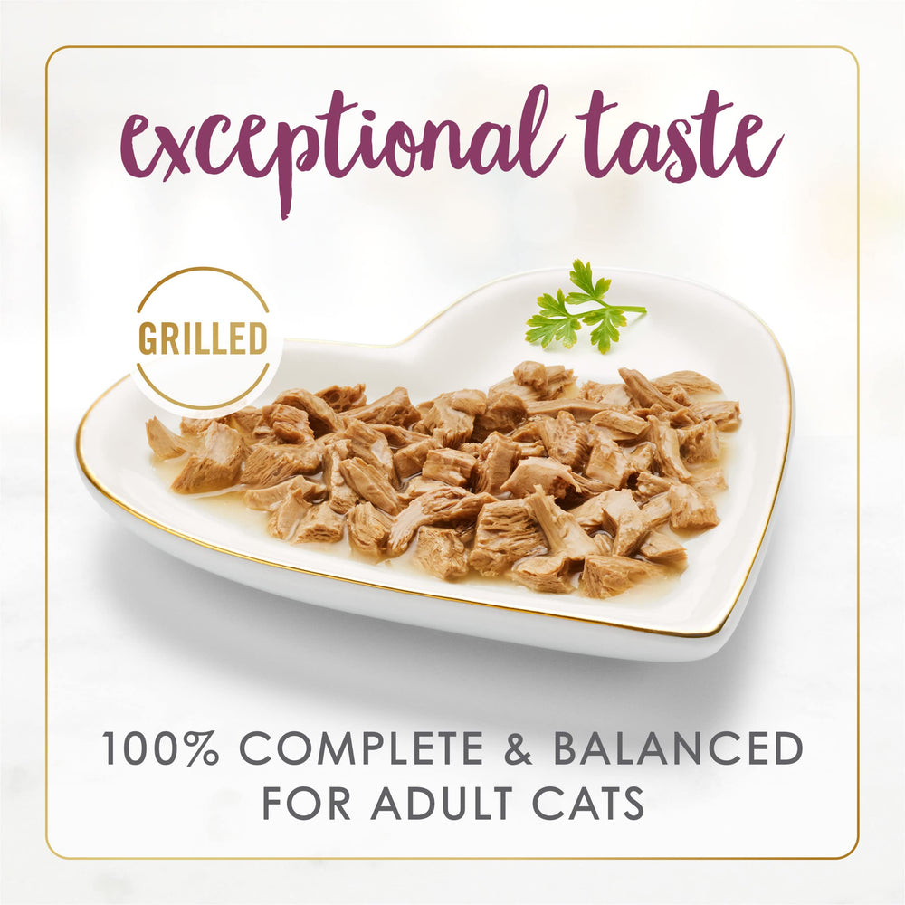Fancy Feast: cortes reales de pollo en salsa ligera para la hora de la cena felina.