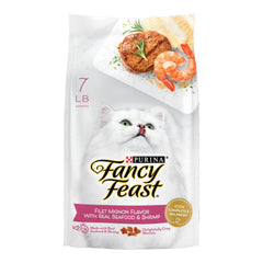 Fancy Feast Filet Mignon con mariscos reales y gambas, sabor premium para gatos exigentes.