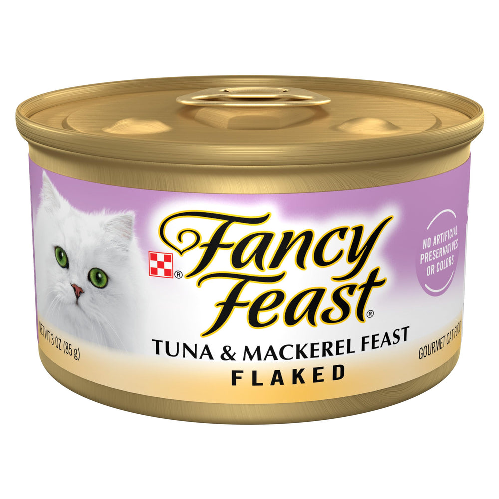 Fancy Feast lata de atún y caballa para la hora de comida con sabor marino.