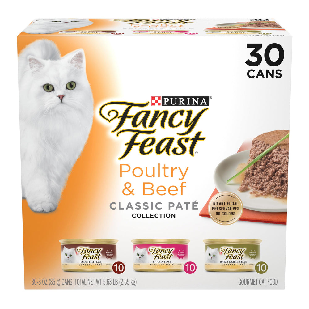 Fancy Feast paté de pavo, pollo y res en lata de 3 oz, opción sabrosa para gatos.