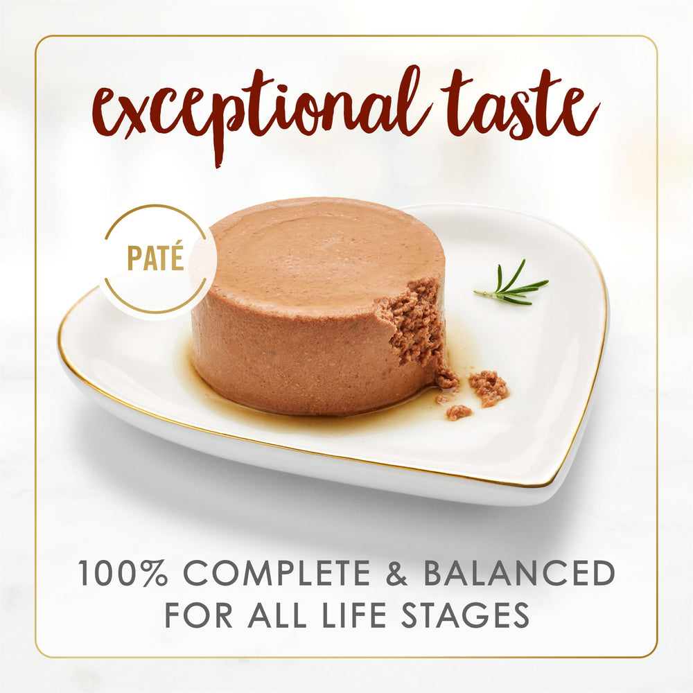 Fancy Feast Tender Beef Pate, textura suave para mordidas cómodas en gatos.