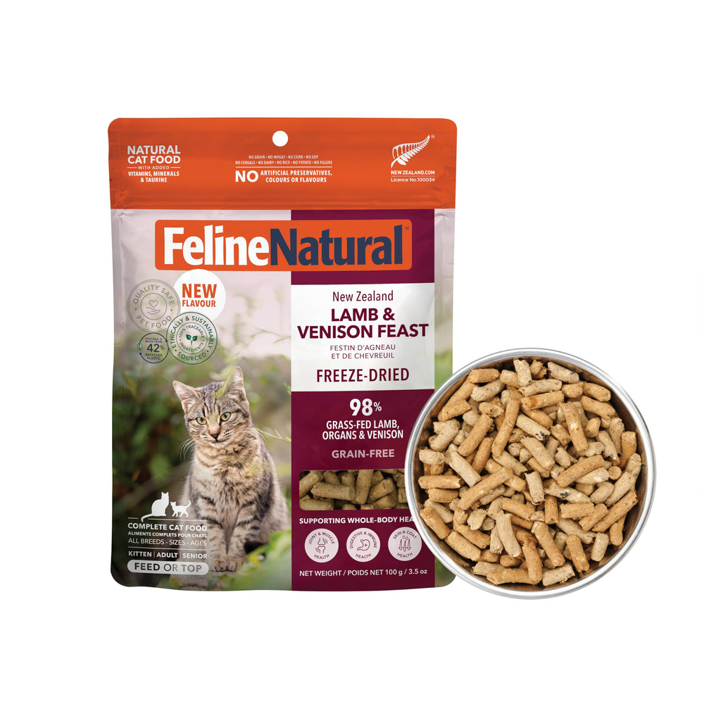 Feline Natural comida para gatos deshidratada cordero y venado, nutrición alta en proteína.