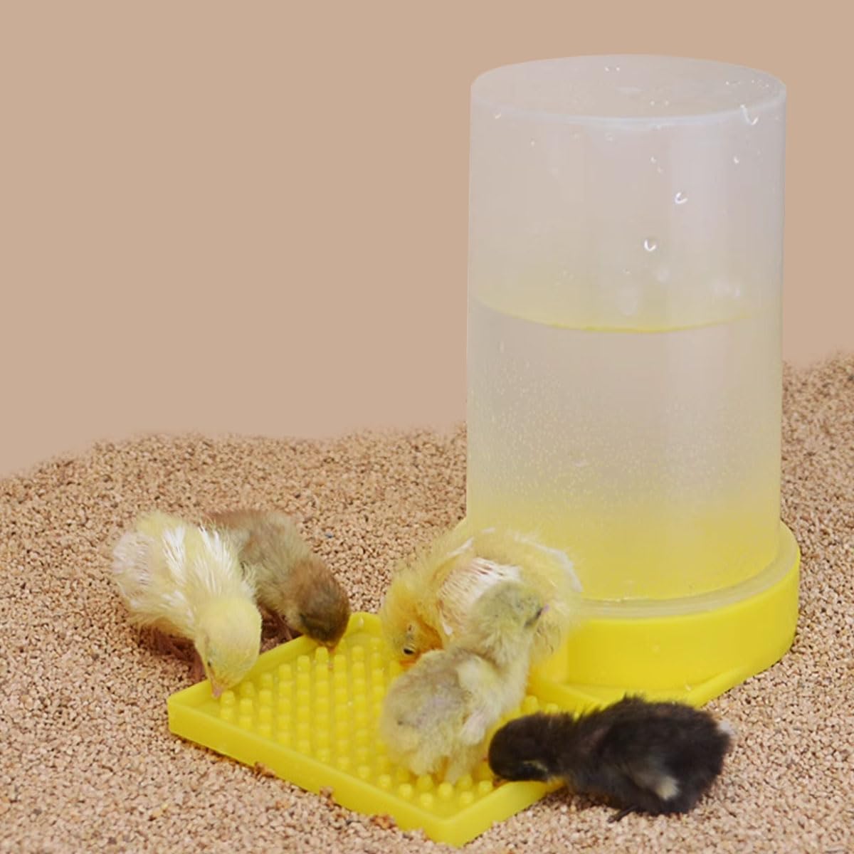 Bebedero FOIBURELY amarillo, tamaño ideal para jaulas pequeñas.