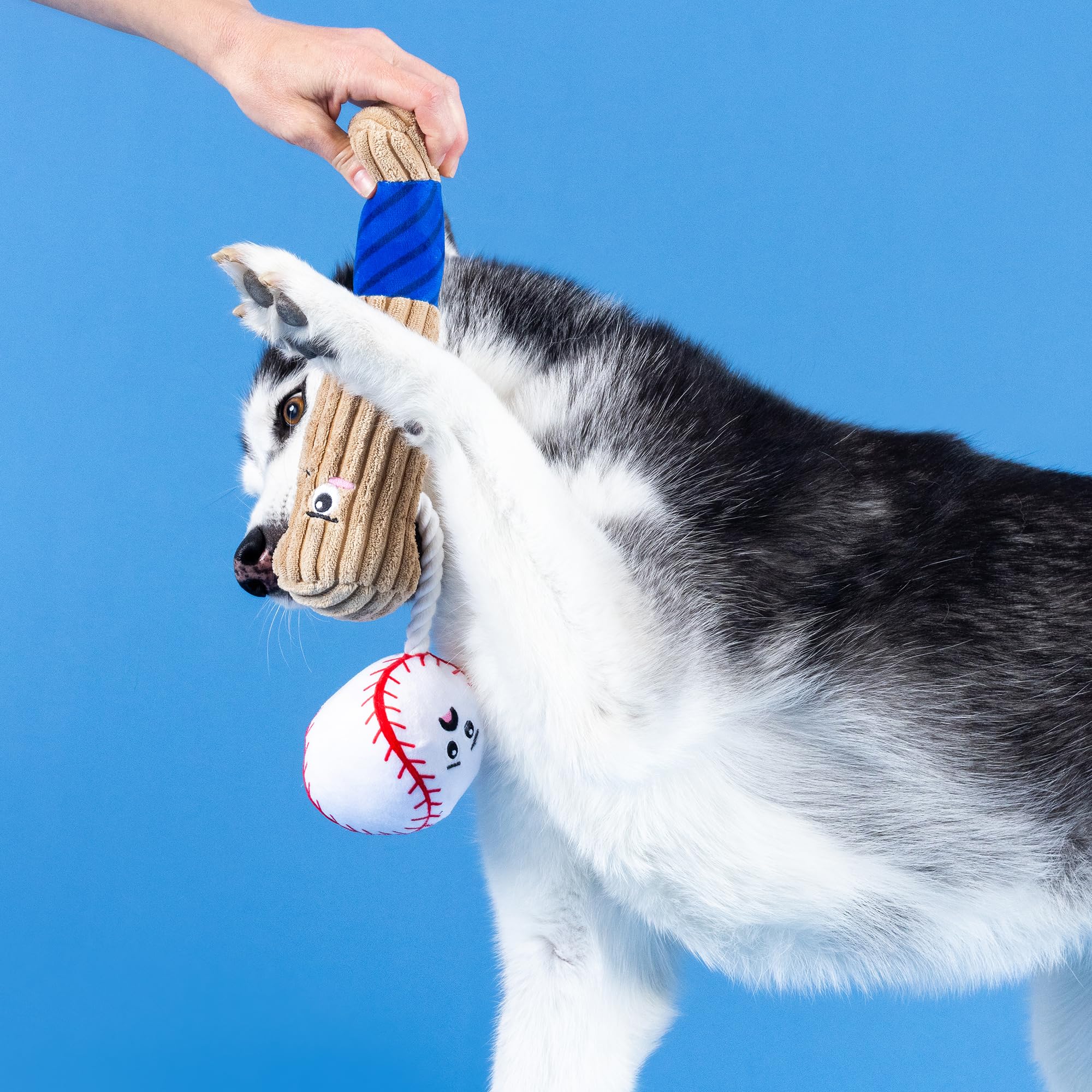 Fringe Batter Up peluche tamaño 10-5 pulgadas: cómodo para perros de todos los tamaños
