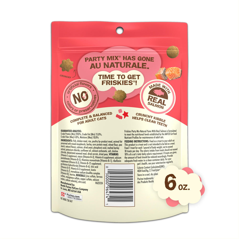 Friskies Party Mix Natural Yums con formas divertidas para captar la atención del gato