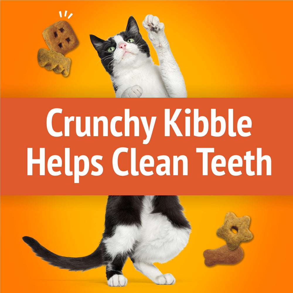 Sabores de carne en Friskies Party Mix Original Crunch para el paladar felino.