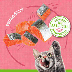 Friskies Pate Salmón Dinner, aroma irresistible que invita al plato