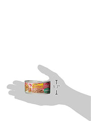Friskies Salmón Tiras Deshilachadas en Salsa: trozos jugosos para la comida cotidiana de gatos.