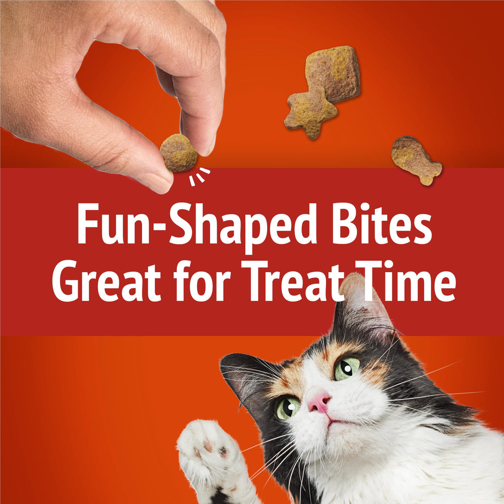Friskies snack para gato, fomenta juego y recompensa.