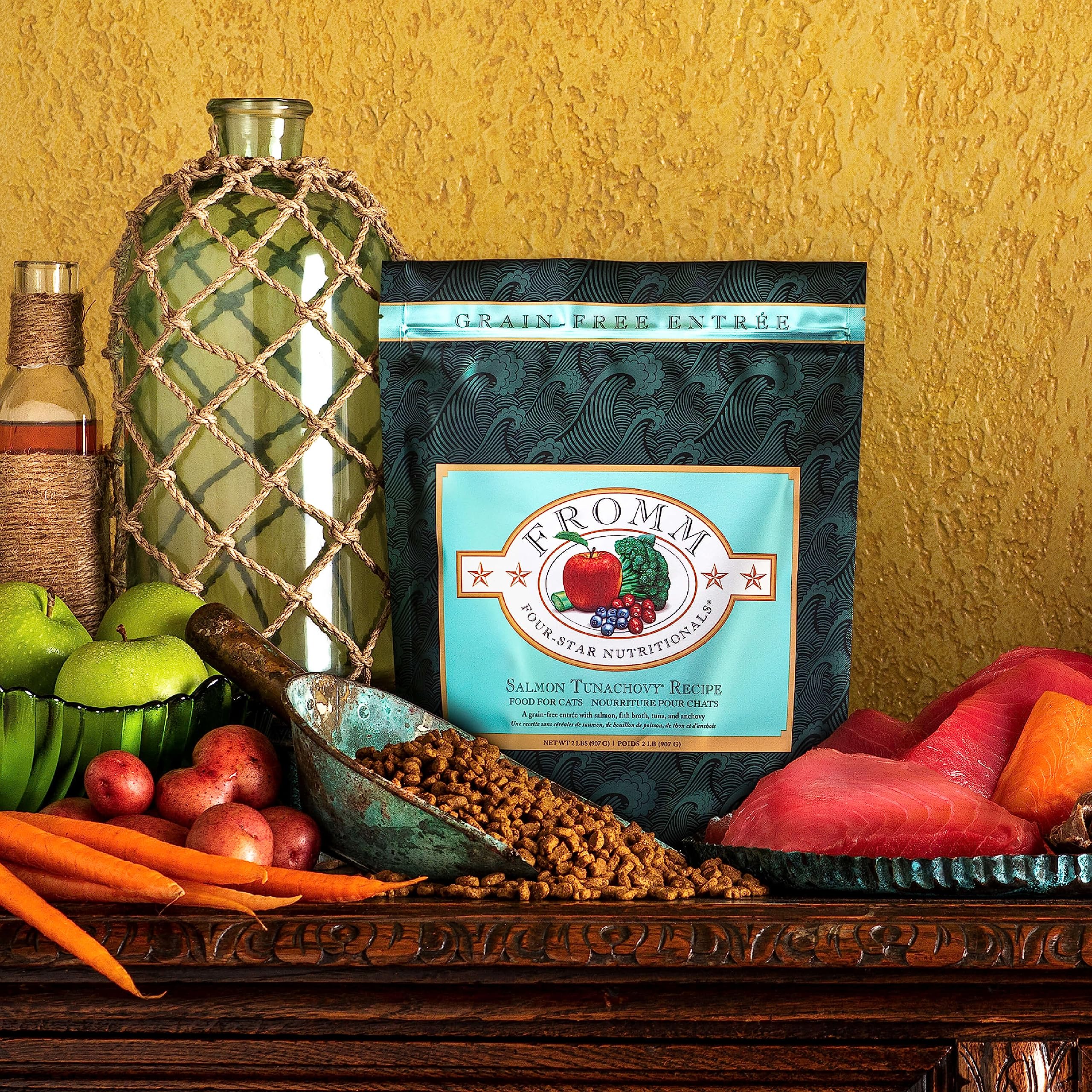 Fromm Four-Star Salmon Tunachovy, alto aprovechamiento de nutrientes para gatos activos.