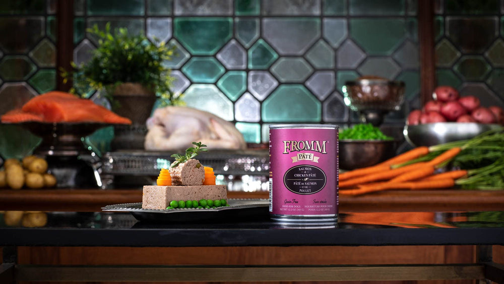 Fromm paté salmón y pollo, lata, complemento perfecto para recetas secas Fromm.