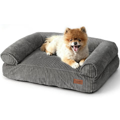 Cama perro FUKUMARU: sofá de corduroy gris para calor y confort en casa.
