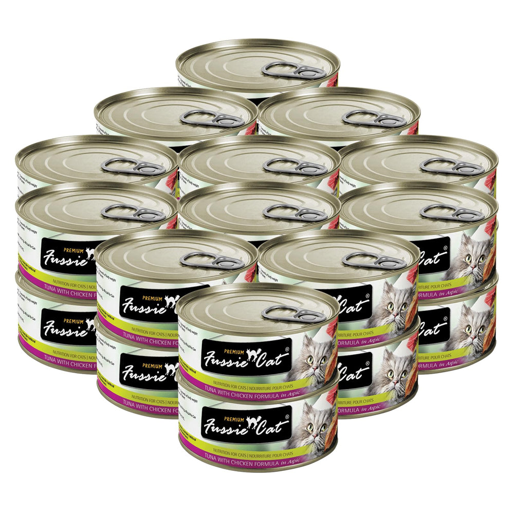 Fussie Cat caja-24-latas-atún-pollo-aspic: conveniencia para alimentación diaria.