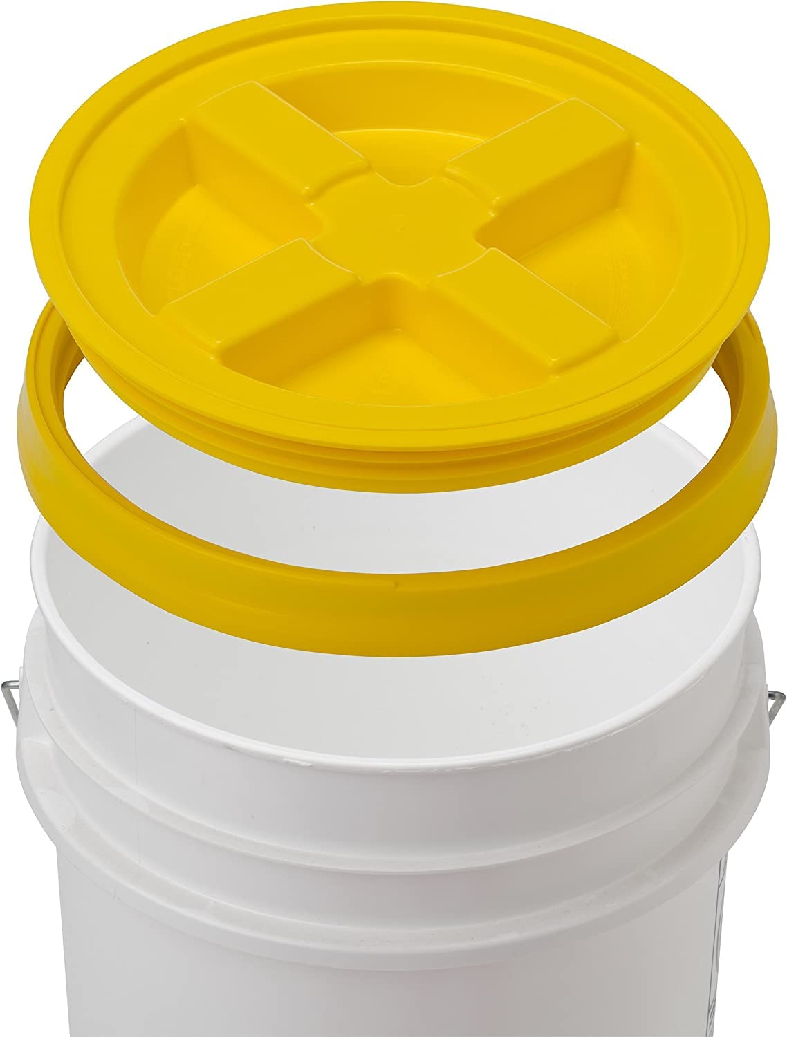 Gamma2 balde amarillo con tapa cerrada mantiene alimentos frescos.