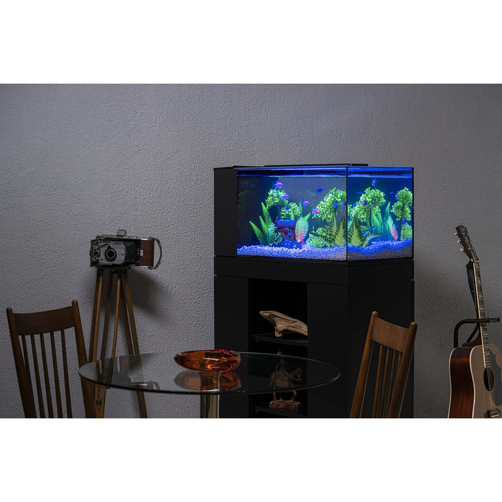 GloFish Accent Gravel añade destellos que inspiran miradas sobre el lecho.