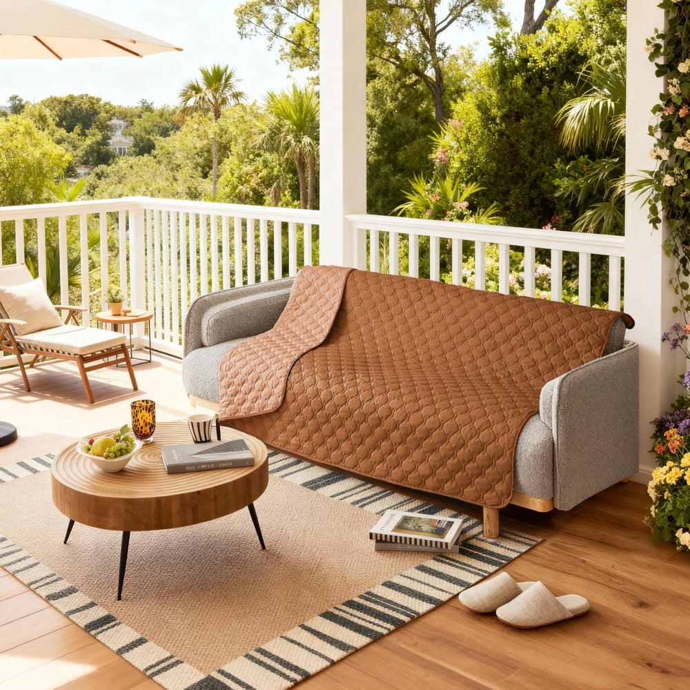 Protección de muebles gogobunny para interiores y exteriores con tela duradera.