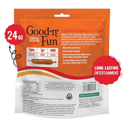GOOD 'N' FUN masticables de costillas triple sabor, perro masticando durante juego diario