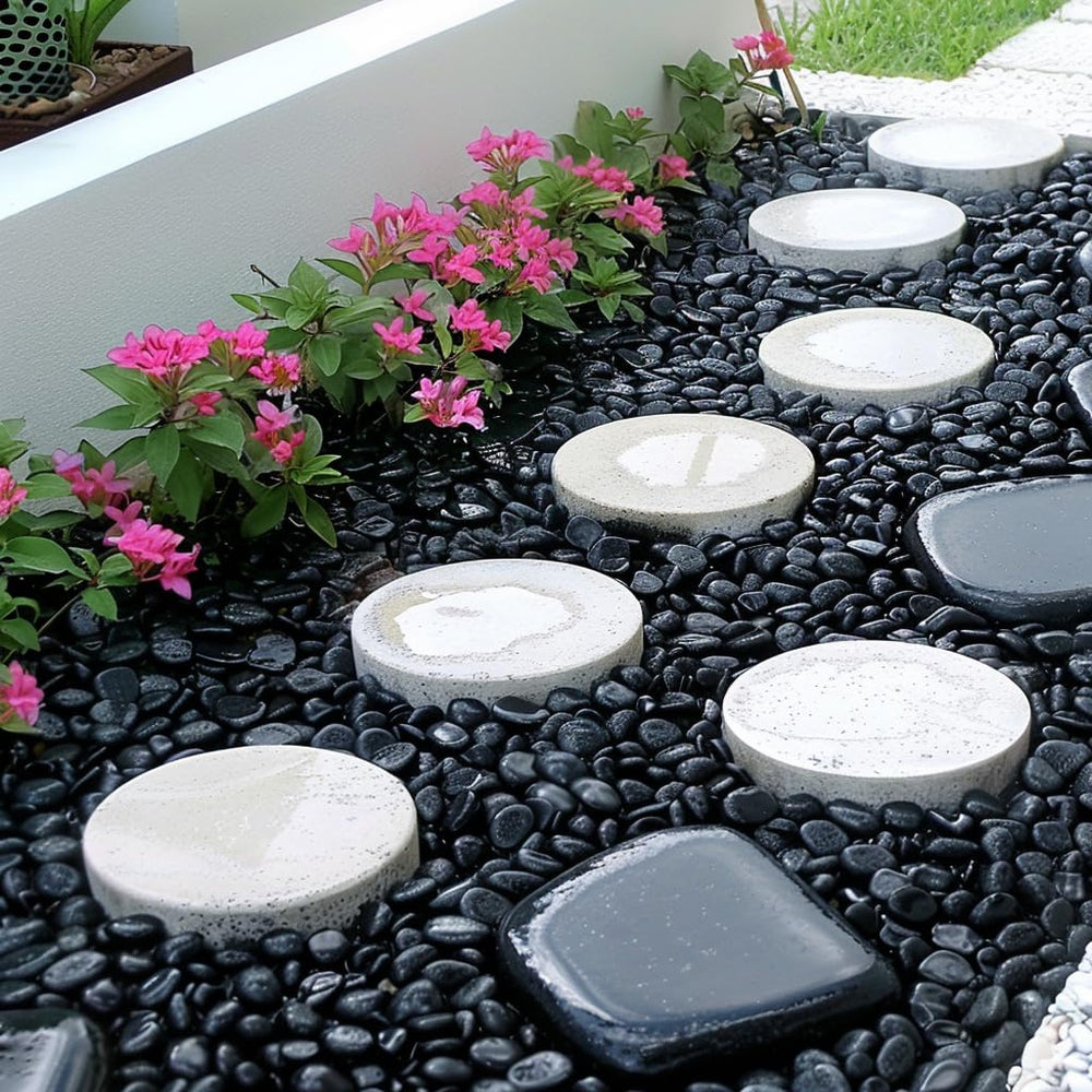 Piedras negras HappyFiller para acuarios y fuentes decorativas.