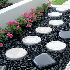 Piedras negras HappyFiller para acuarios y fuentes decorativas.