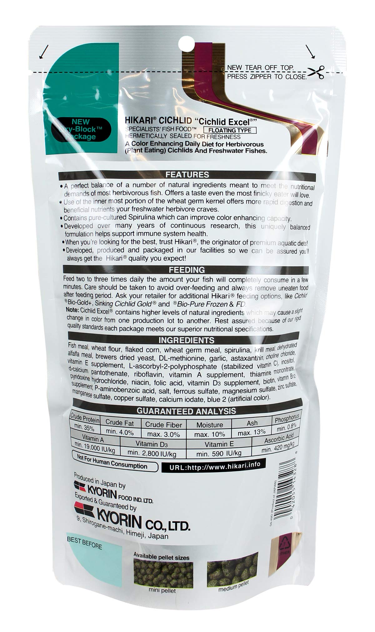 Hikari Cichlid Excel: pellets flotando en agua para alimentación visible
